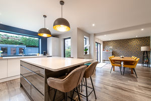 Photo 13- click for photo gallery